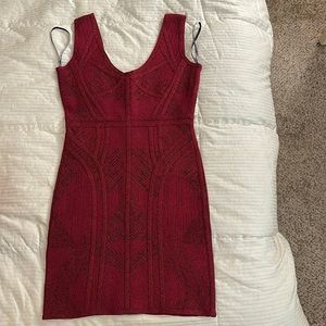 Hervé Leger stunning burgundy dress 👗 size L ❤️ HL